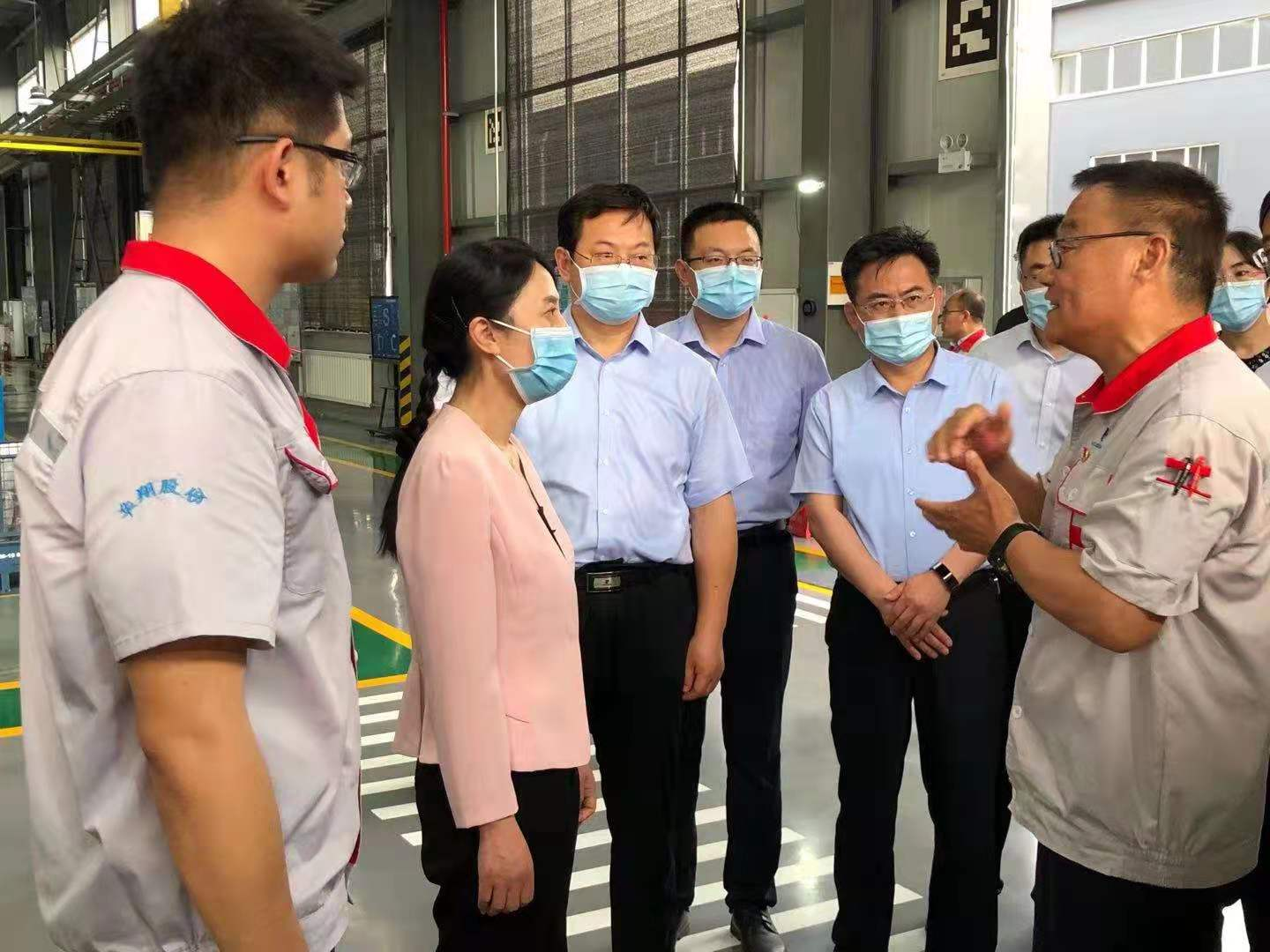 省委常委、組織部部長陳安麗蒞臨我司調(diào)研企業(yè)黨建及運(yùn)行情況